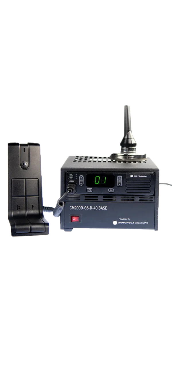 CM200D UHF – 40 Watts Analog